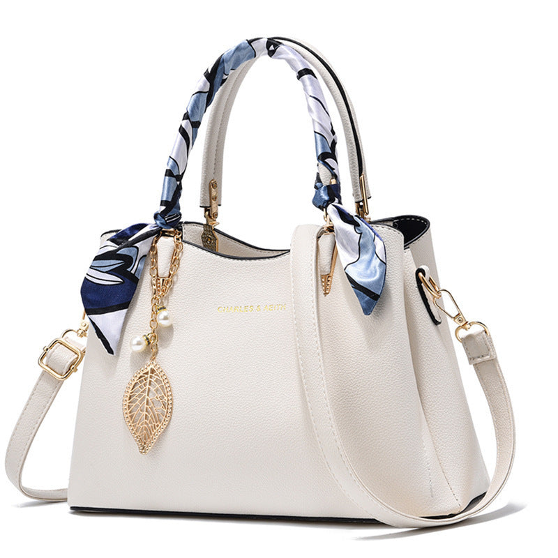 Shoulder Bag With Leaf Pendant