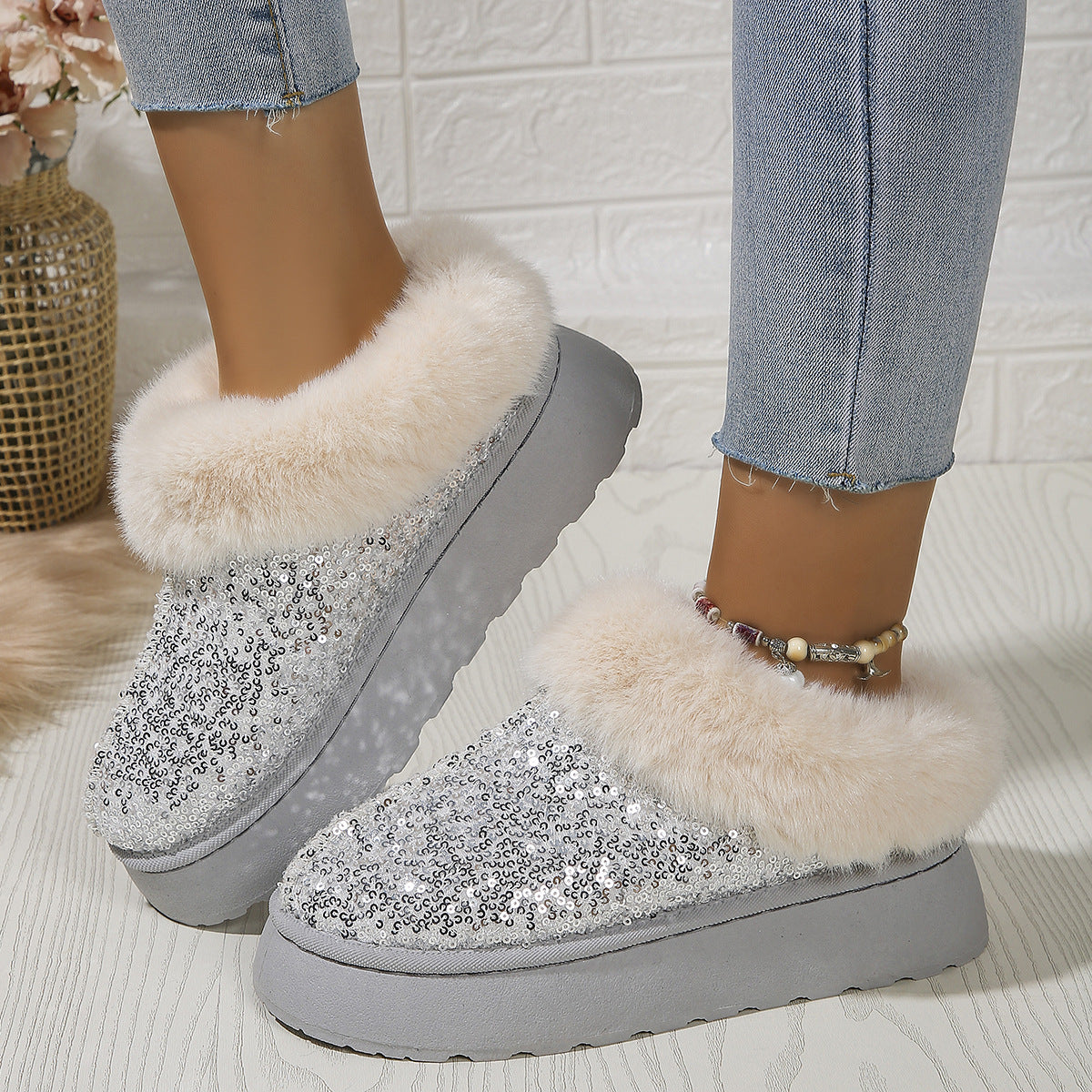Plush Sequined Winter Slippers