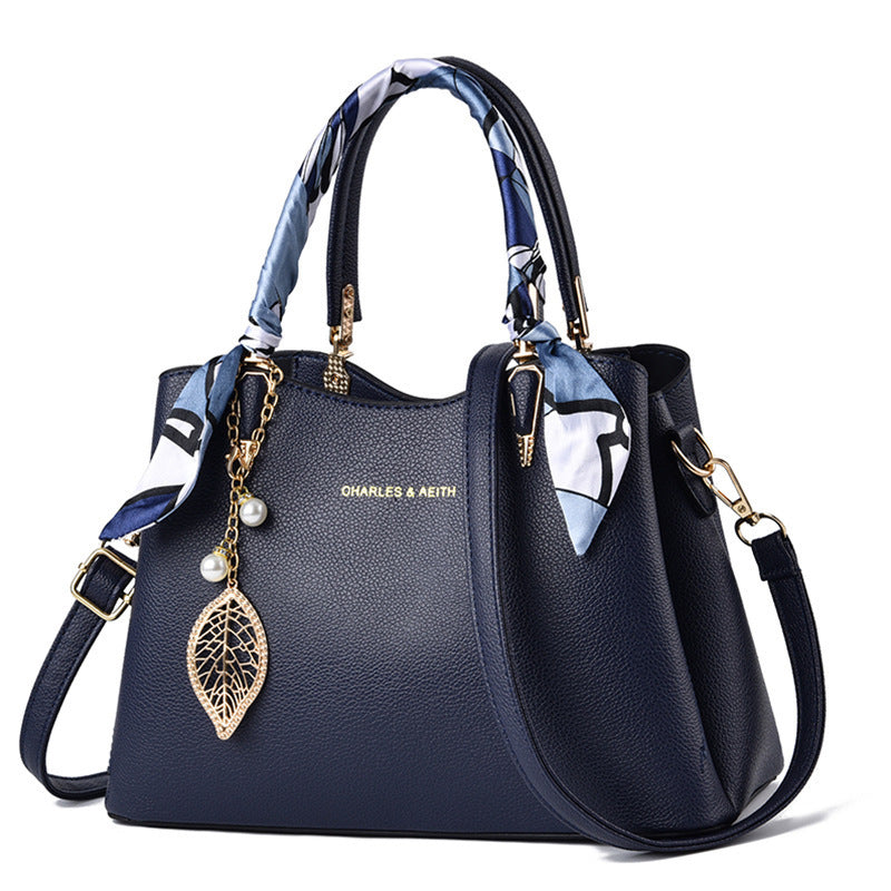 Shoulder Bag With Leaf Pendant