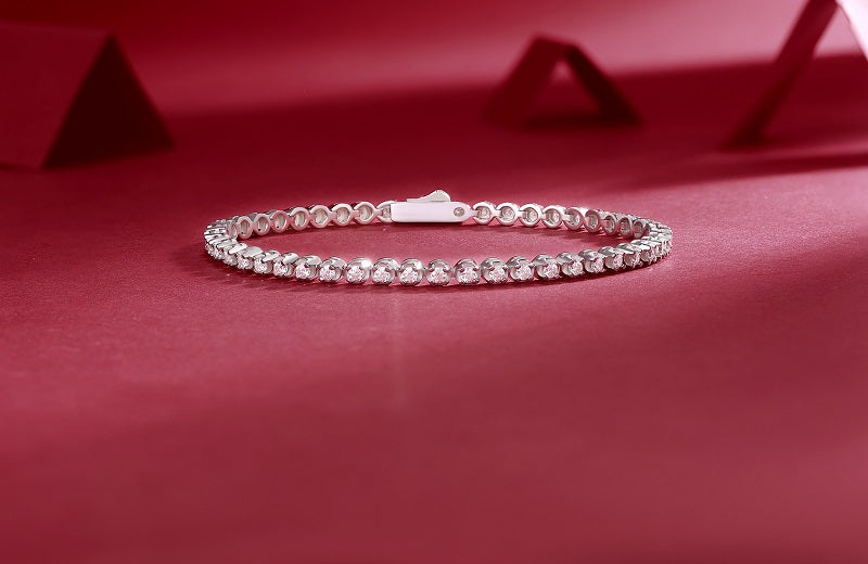 Starlight — Signature Sterling Silver Bracelet (Luxury Moissanite)